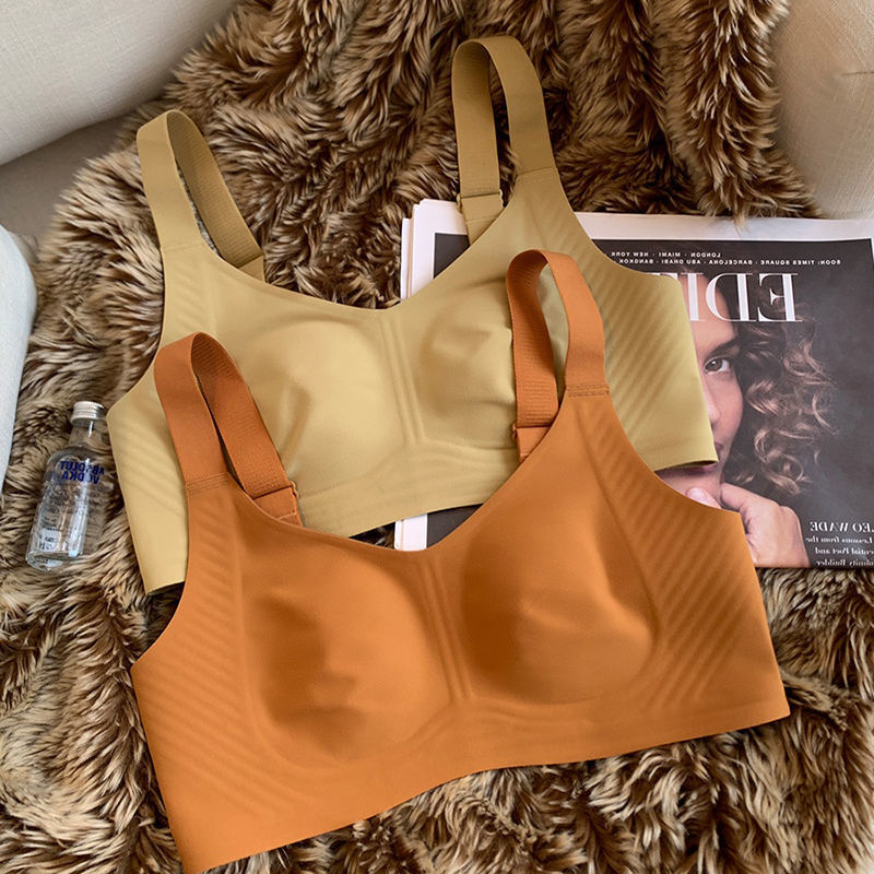 หน้าอกใหญ่แสดงชุดชั้นในขนาดเล็ - Full Coverage Bra บทวิจารณ์และราคา